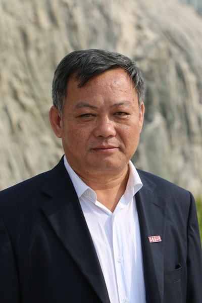 张瑞刚校长.jpg