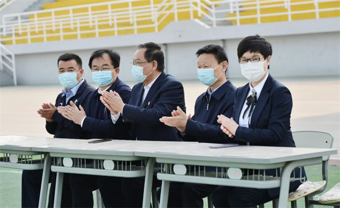 高一集体舞大赛357.png 高一集体舞大赛357.png