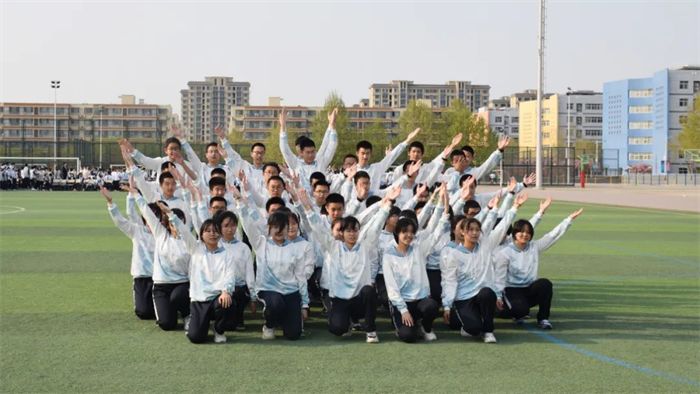 高一集体舞大赛485.png 高一集体舞大赛485.png