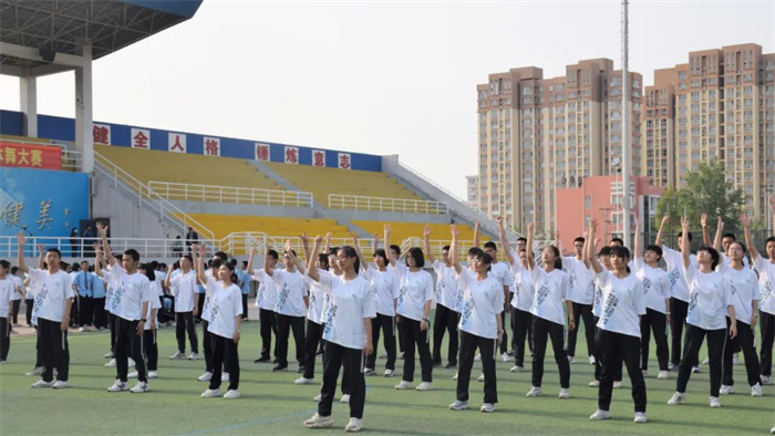 高一集体舞大赛611.png 高一集体舞大赛611.png