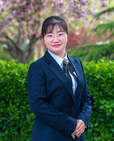 李姗姗.jpg